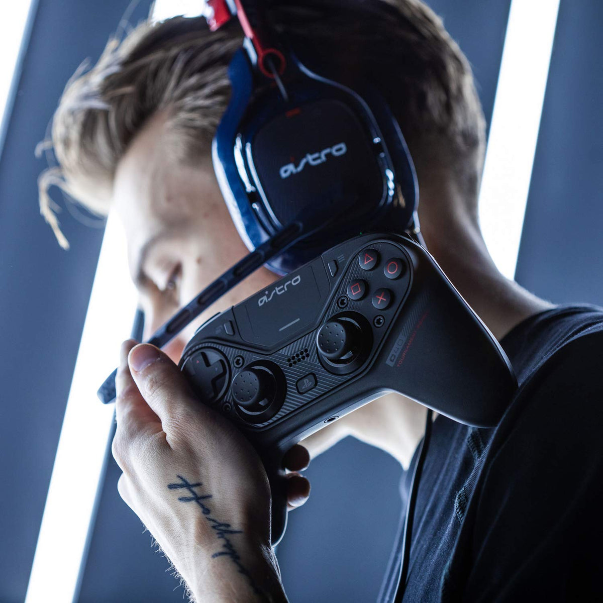 ASTRO Gaming C40 Tr Controller - PlayStation 4