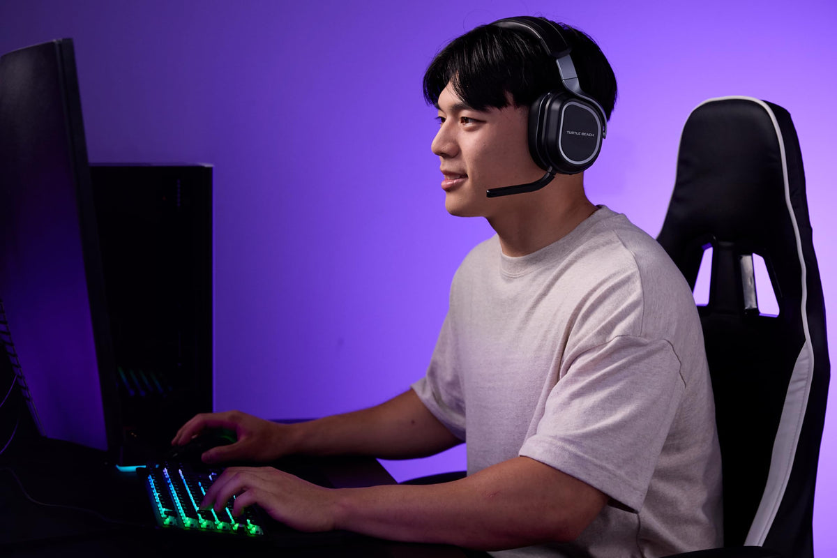 Turtle Beach Stealth 700 Wireless Multiplatform Gaming Headset for PC & PS5