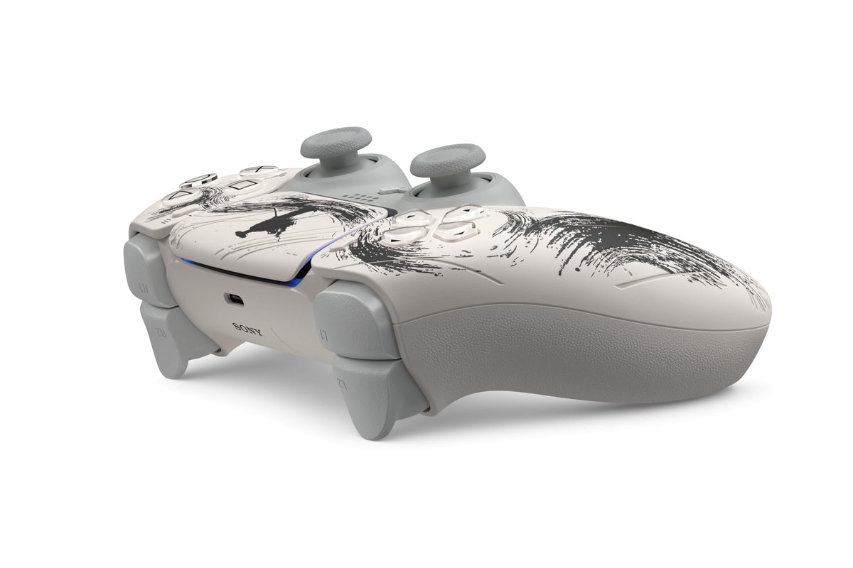 DualSense Wireless Controller - Ghost of Yotei Black Limited Edition