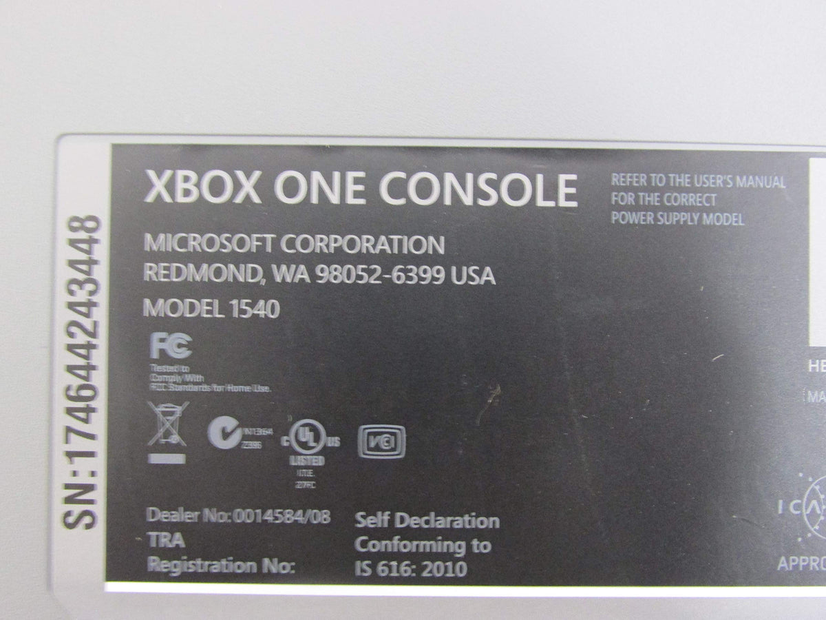 Xbox One Call of Duty: Advanced Warfare Bundle